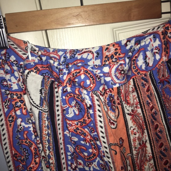 Long bohemian colorful skirt with slit in front - Picture 6 of 7